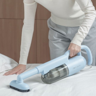 小熊真空吸尘器 Bear brand 400W/ 220V vacuum cleaner