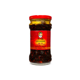 Laoganma jordnötter i chili olja 275g 老干妈花生油辣椒 275g