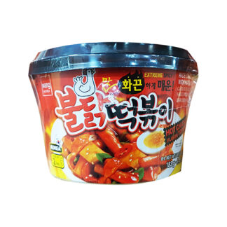 WANG Hot Chicken Flavour Topokki / Rice Cake with Hot Sauce Hot Chicken 183g