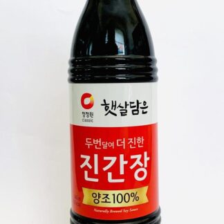 CHUNG JUNG Classic Naturally Brewed Soy Sauce 840ml